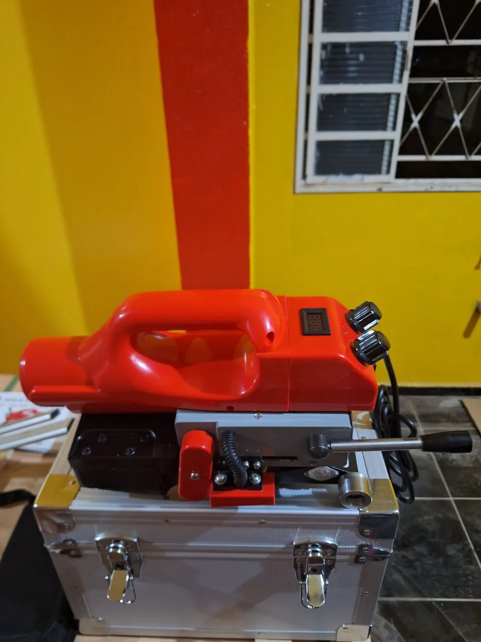 Máquina para Soldar Geomembranas PEBD-PEAD-PVC-PP-EVA Lesite