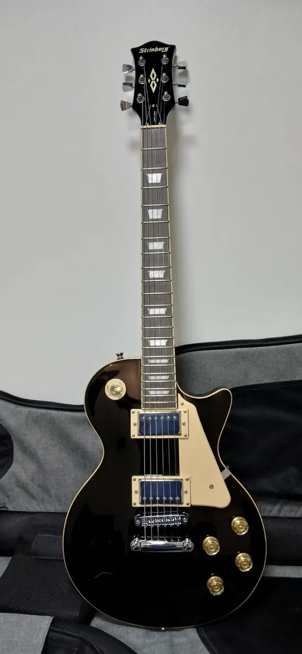 Guitarra Strinberg Les Paul | LPS 230 | Com semi case GD PRO |