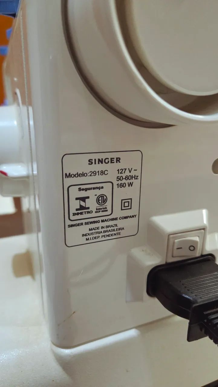 Máquina de costura doméstica  - Foto 3