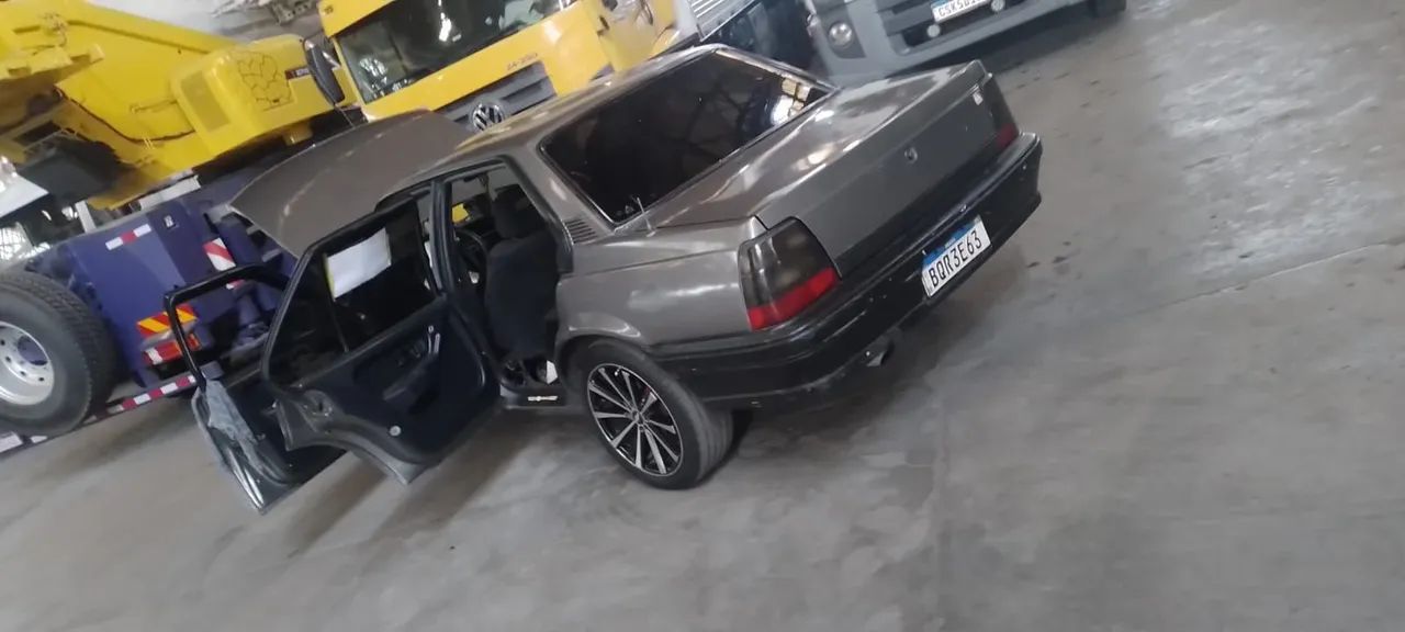 Monza 93 2.0 4p - Foto 4