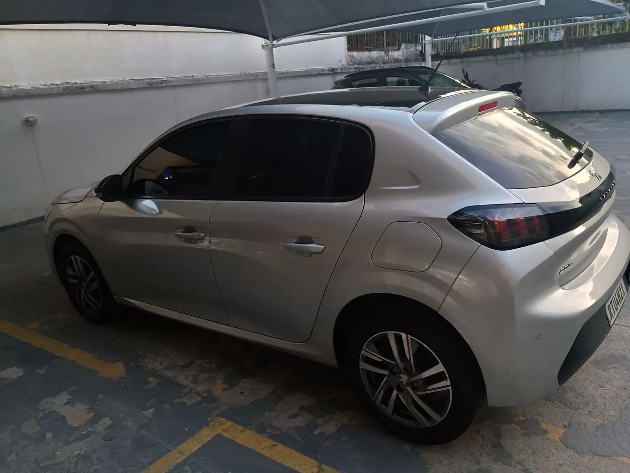 Peugeot 208 Allure - 15.000km - Foto 3