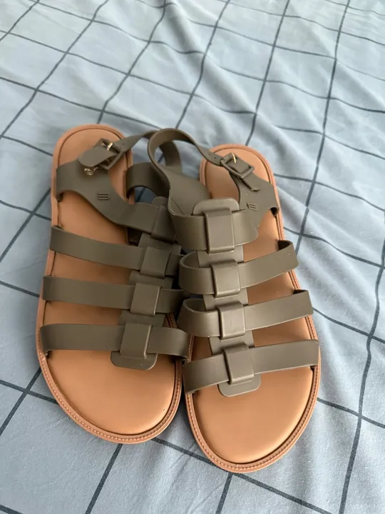 Papete Melissa verde 44