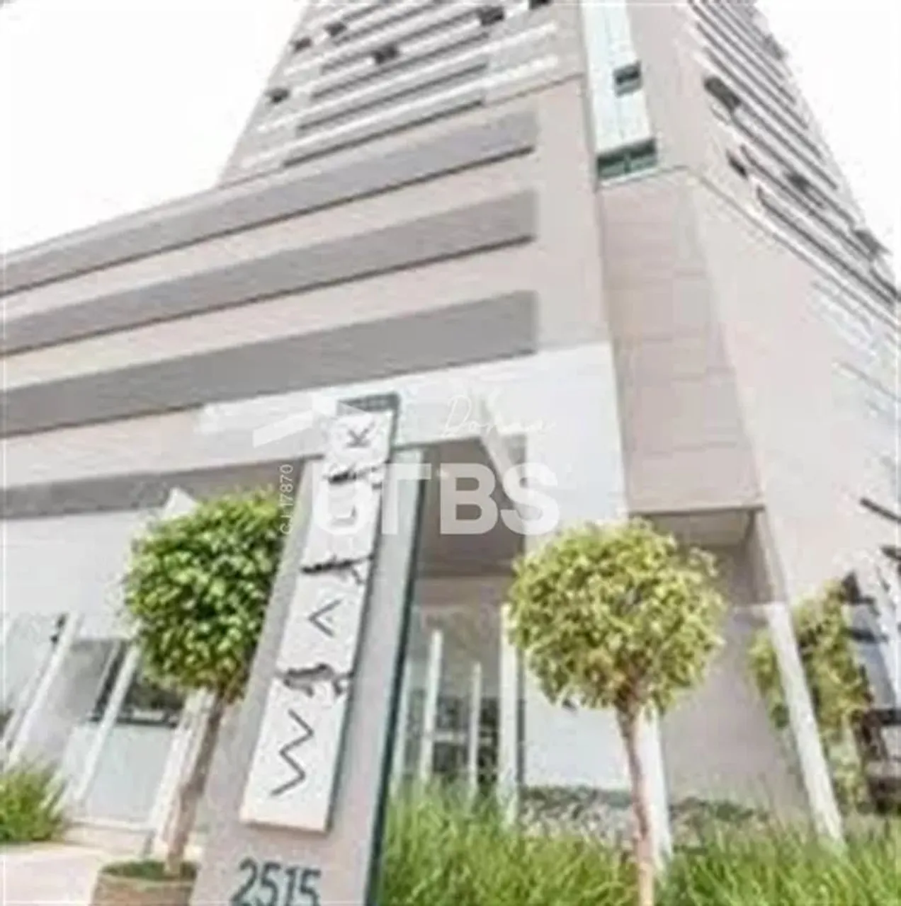 Sala Comercial com 1466,66m² no Walk Bueno Business!