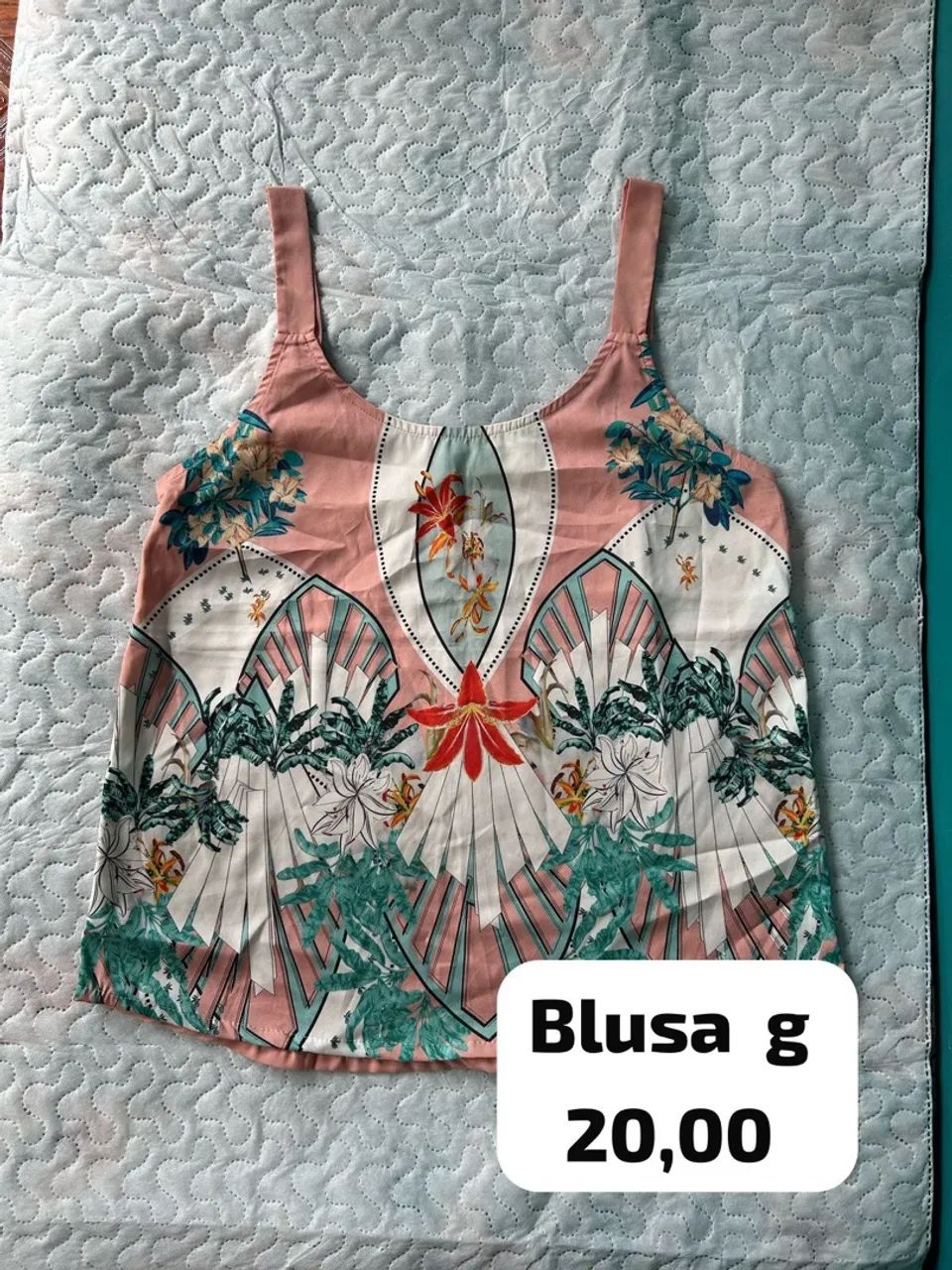 Blusa feminina rosa com estampa floral - Foto 4