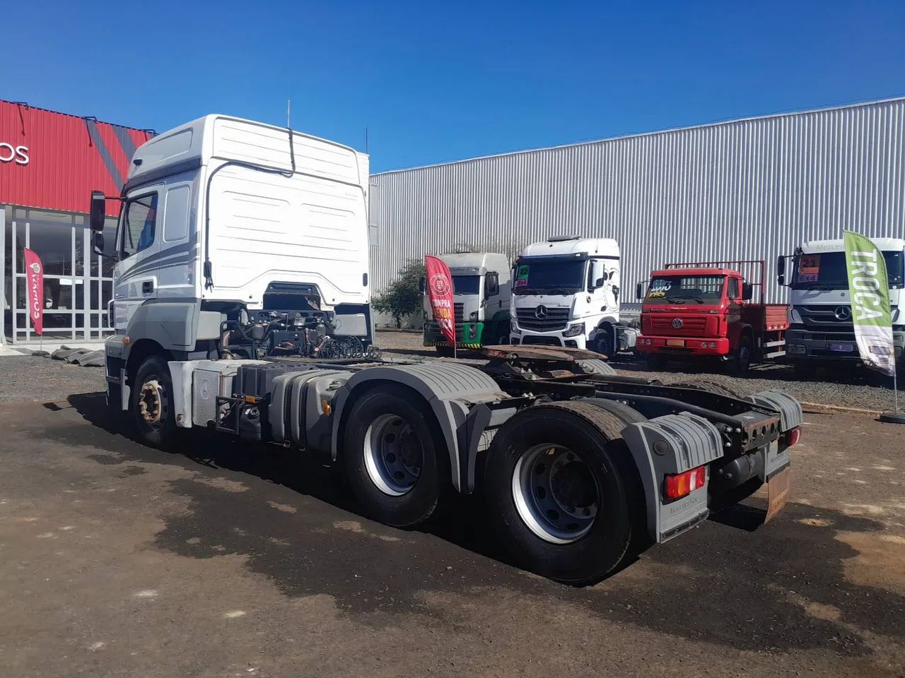 Mercedes-Benz Axor 2644 S/36 6X4E5 2022/2022 VAMOS SEMINOVOS Uberlândia - Foto 6