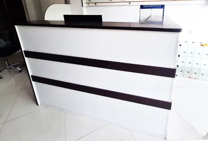 Balcão em L em MDF - Comprimento 1.65 , Largura 1.35, Altura 1.10, Profundidade 0,60  - Foto 3