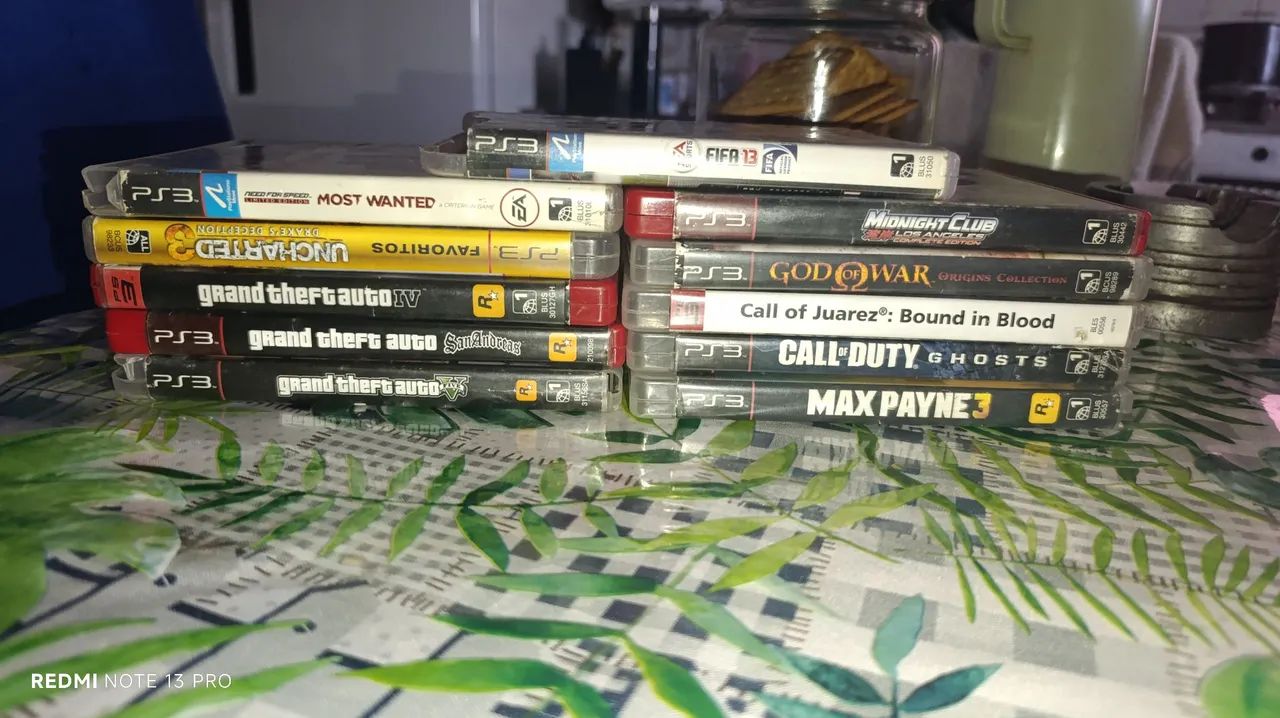 Playstation 3 (PS3) com Jogos e 2 Controles - Foto 2
