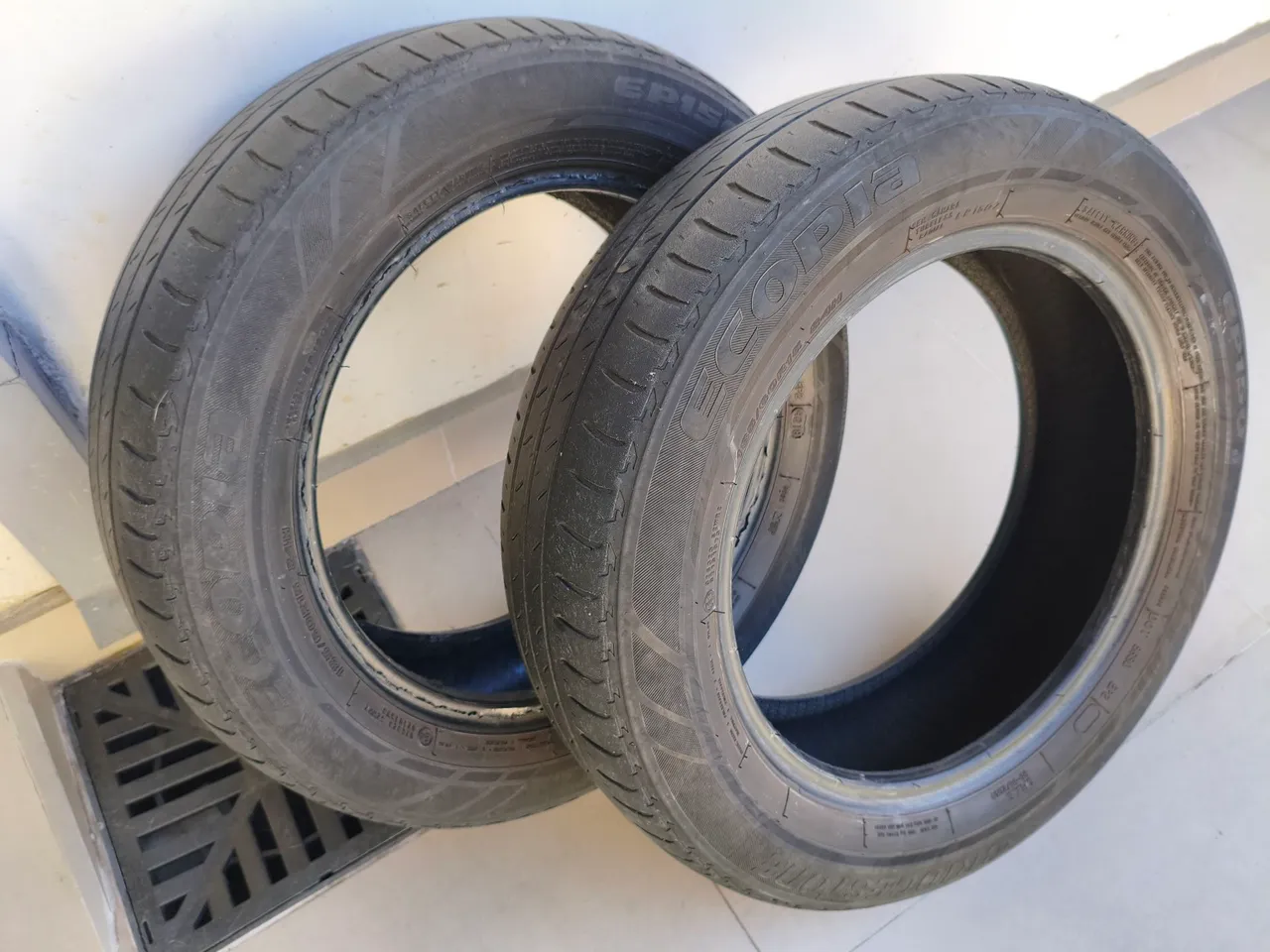 Pneus Bridgestone 185/70/15