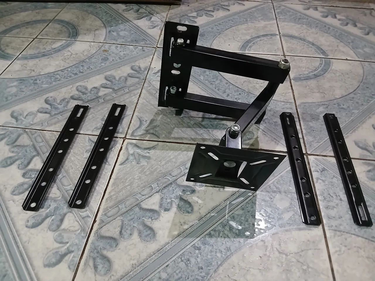 Brasforma TV Mount64318476040579125