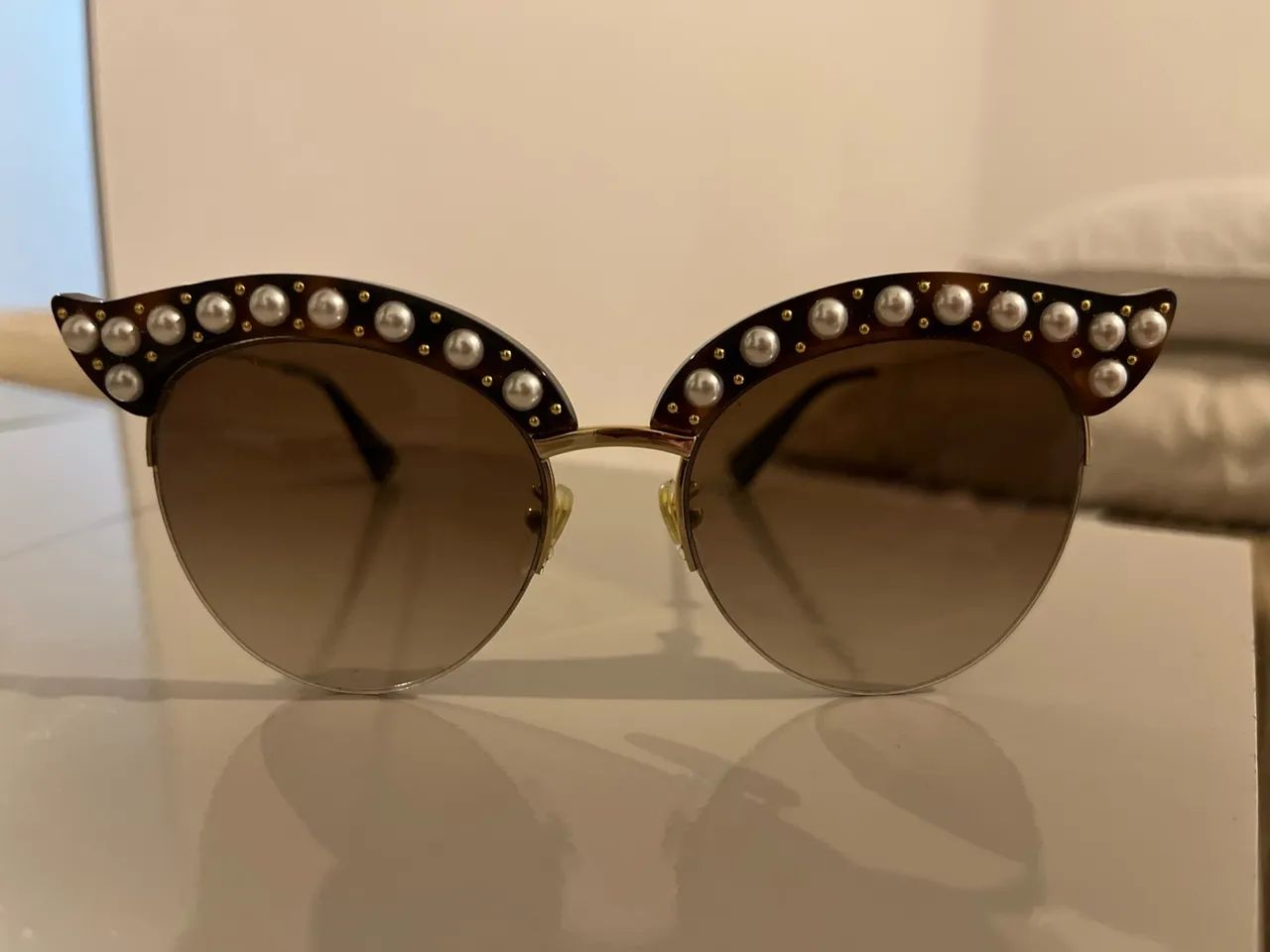 Óculos de Sol Gucci com Pedrarias - Foto 4