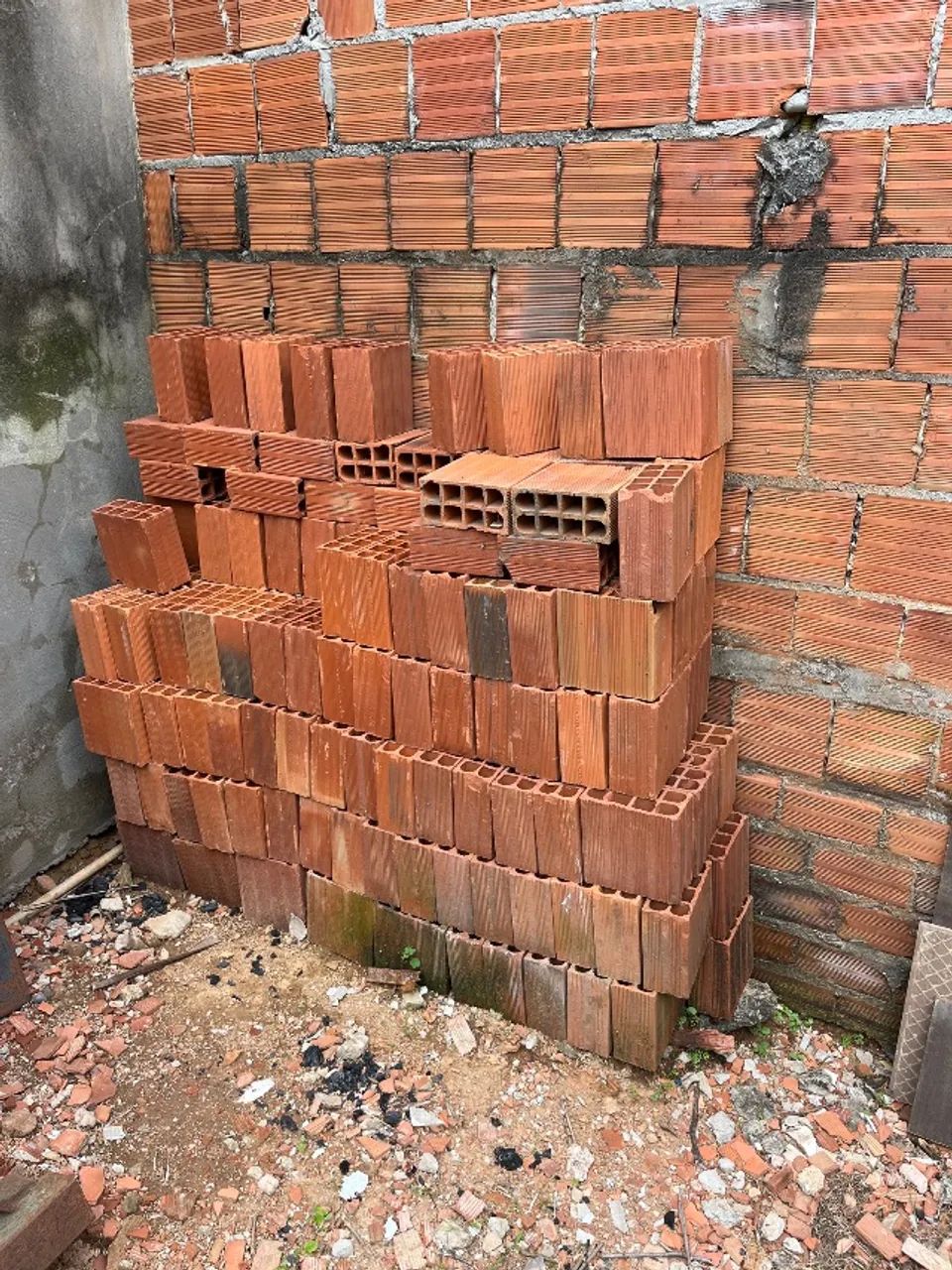 Remaining construction materials64842832704643120