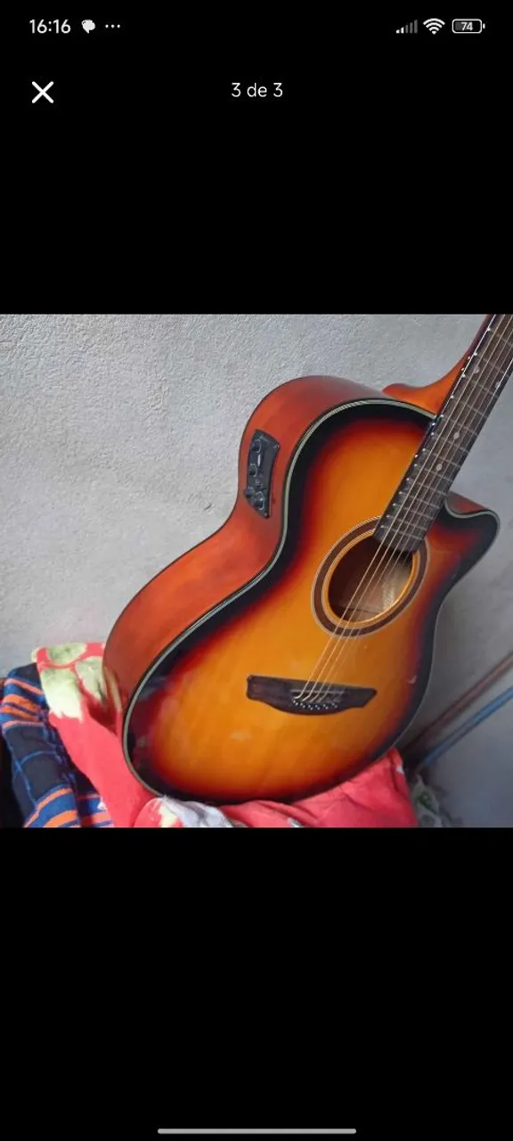 Violão acústico