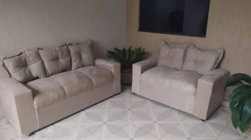 Sofá de 2 e 3 Lugares novo bege 