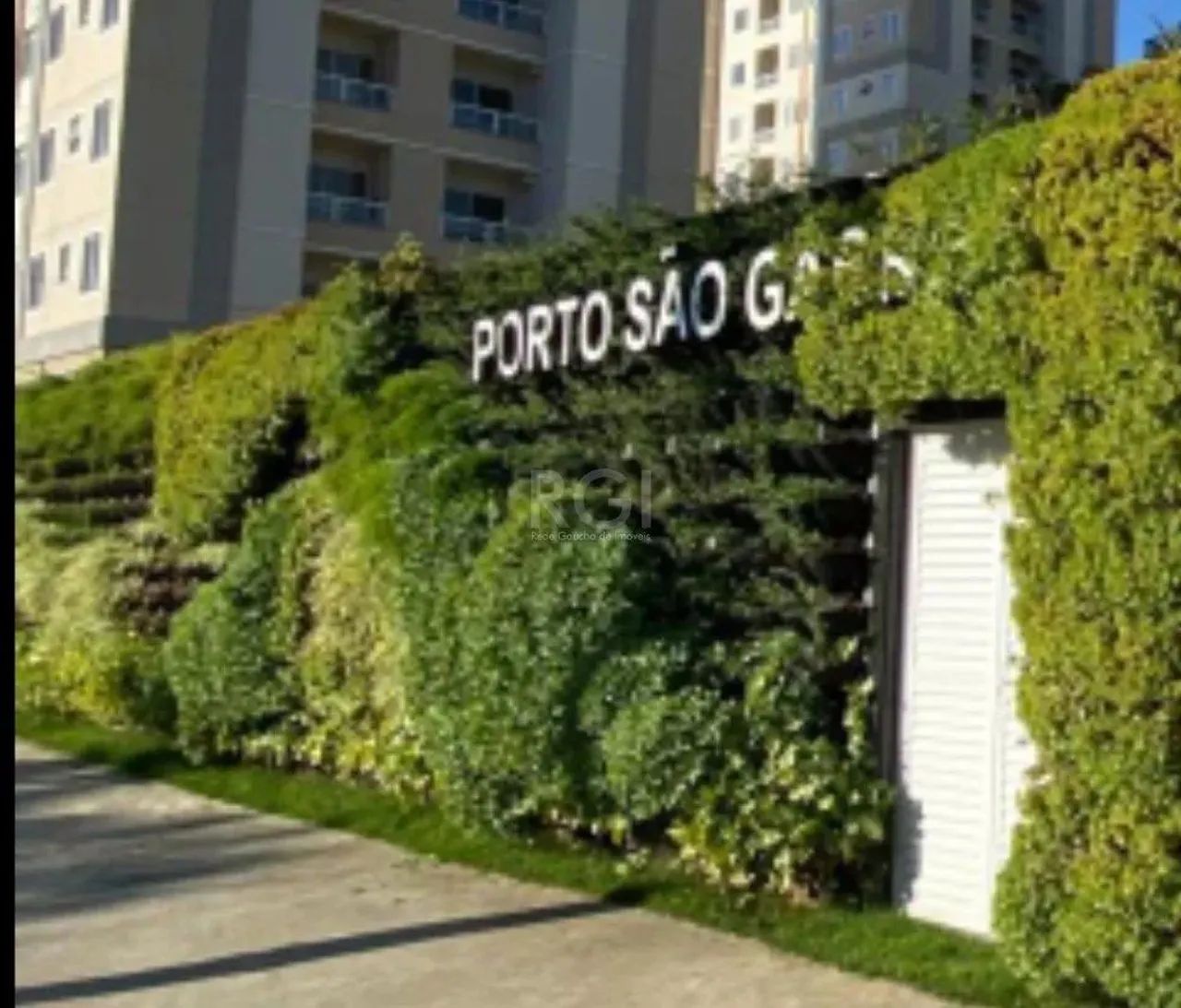 LINDO Apartamento 2dormitórios, NOVO! ANDAR ALTOSACADA COM CHURRASQUEIRA Medidor de água,  - Foto 2