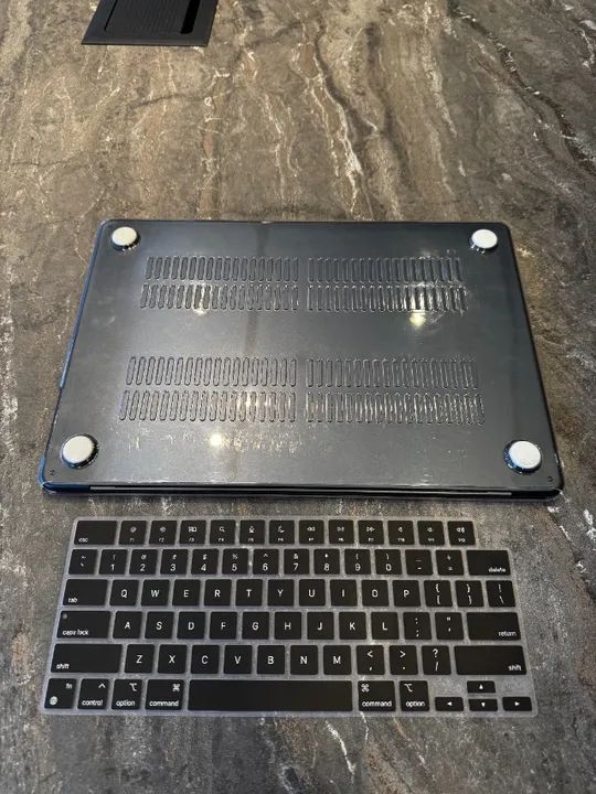 MacBook Air 15, chip M2, cor Meia Noite, 256 GB e 8GB - Foto 3