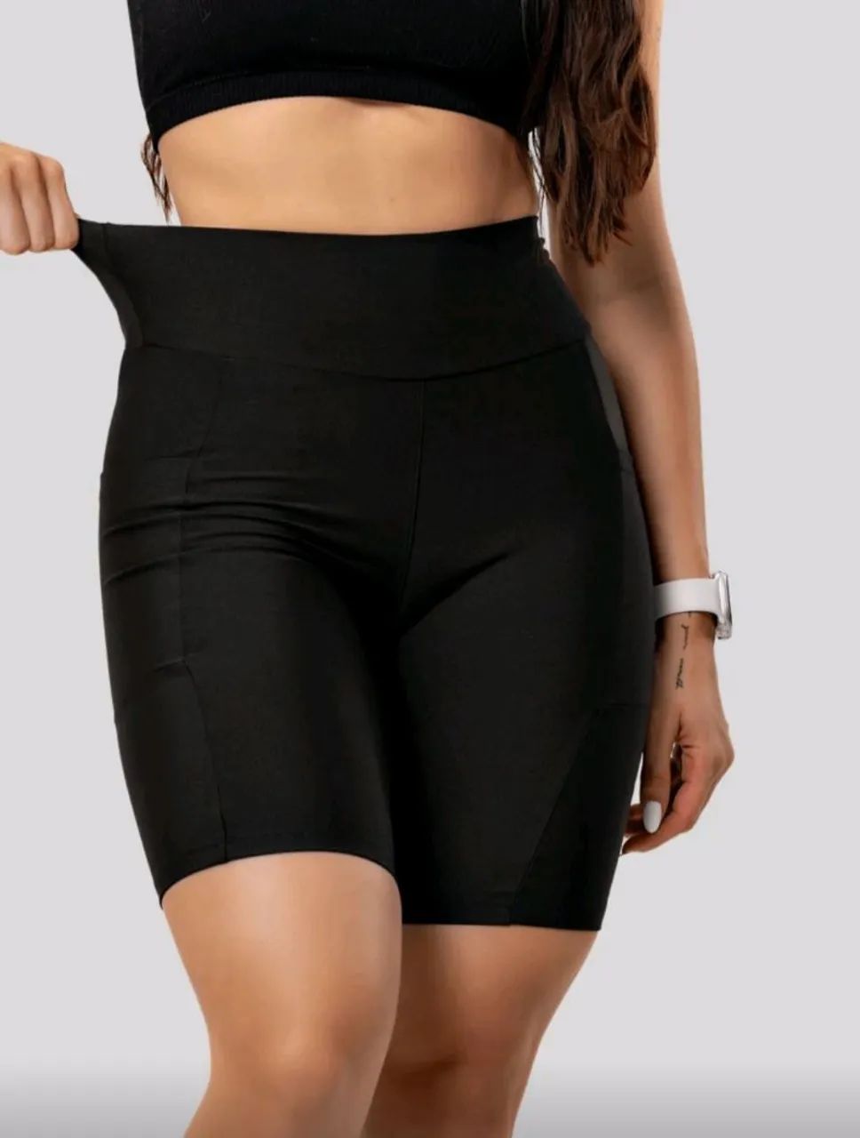 Short Ciclista Feminino com Bolso Lateral - Preto - Foto 4