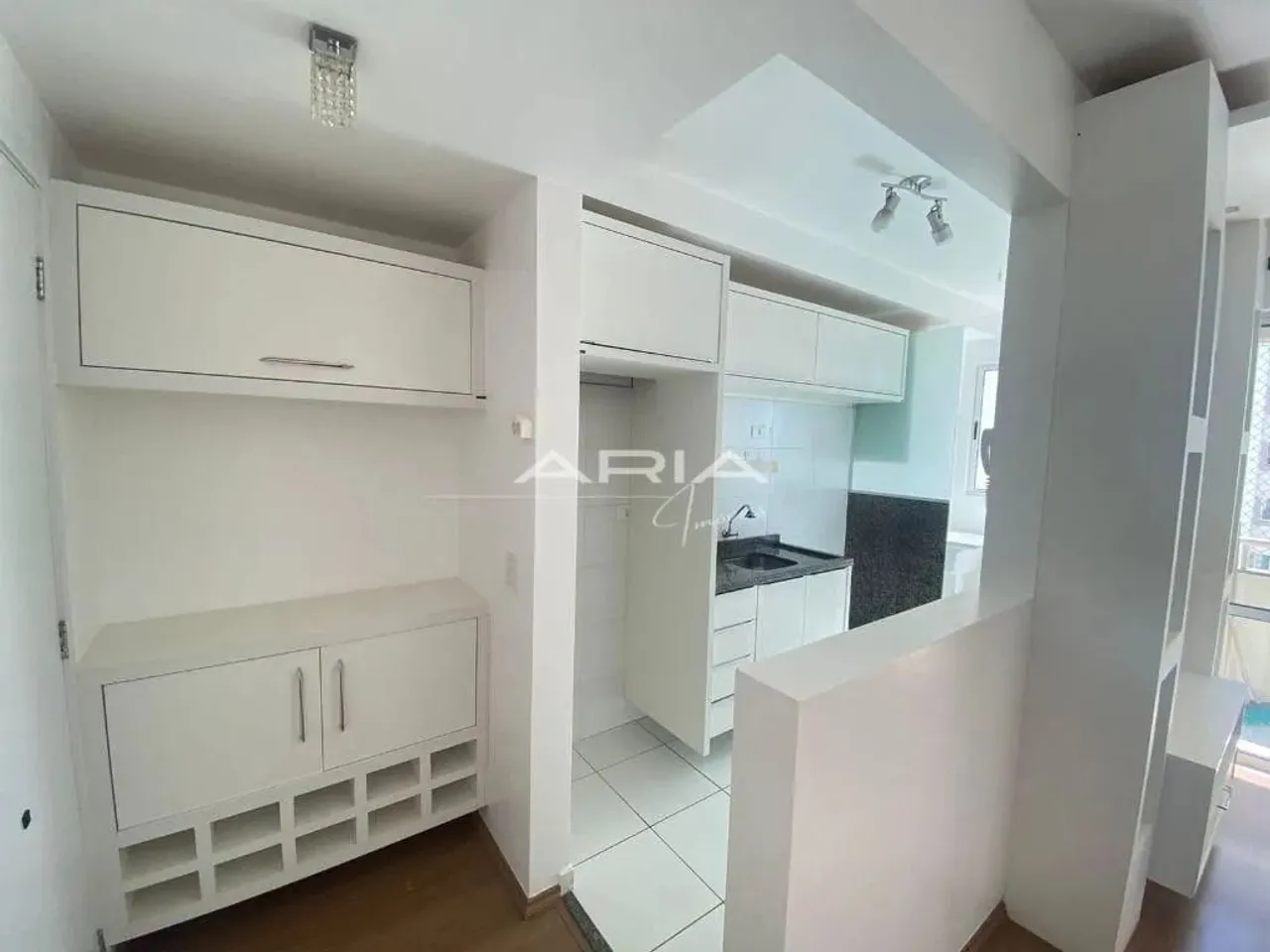 Apartamento à venda no Condomínio Pateo Aurora, na zona Sul de Londrina PR