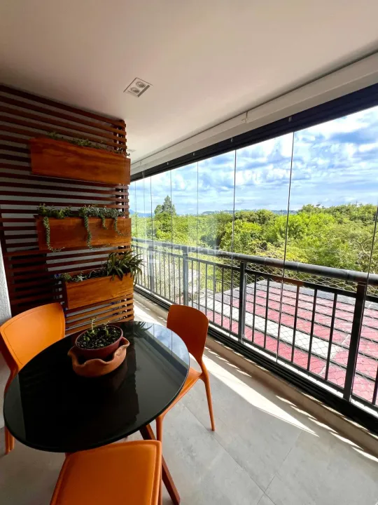 Apartamento em Abraão - Florianópolis