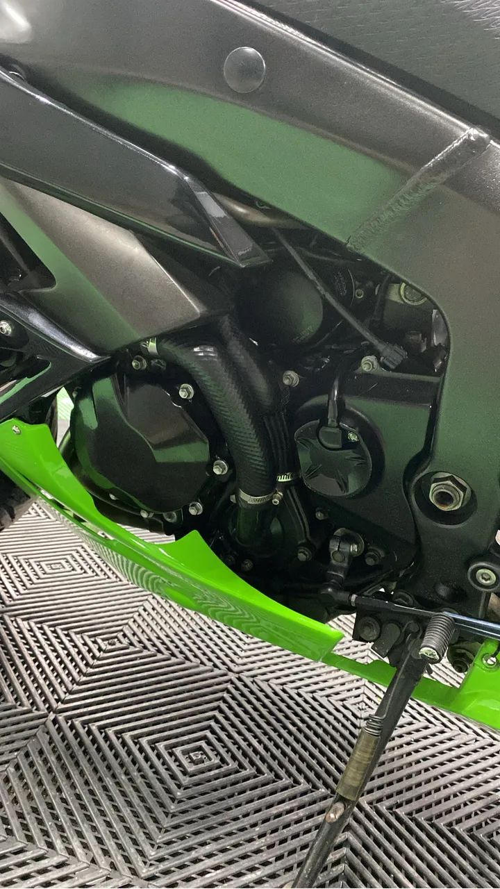 VENDO!!!! Ninja ZX6r 2012 ?
