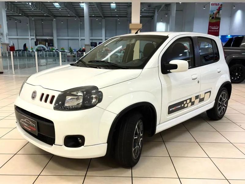 Fiat Uno Sporting 1.4 EVO Fire Flex 8V 4P 2012