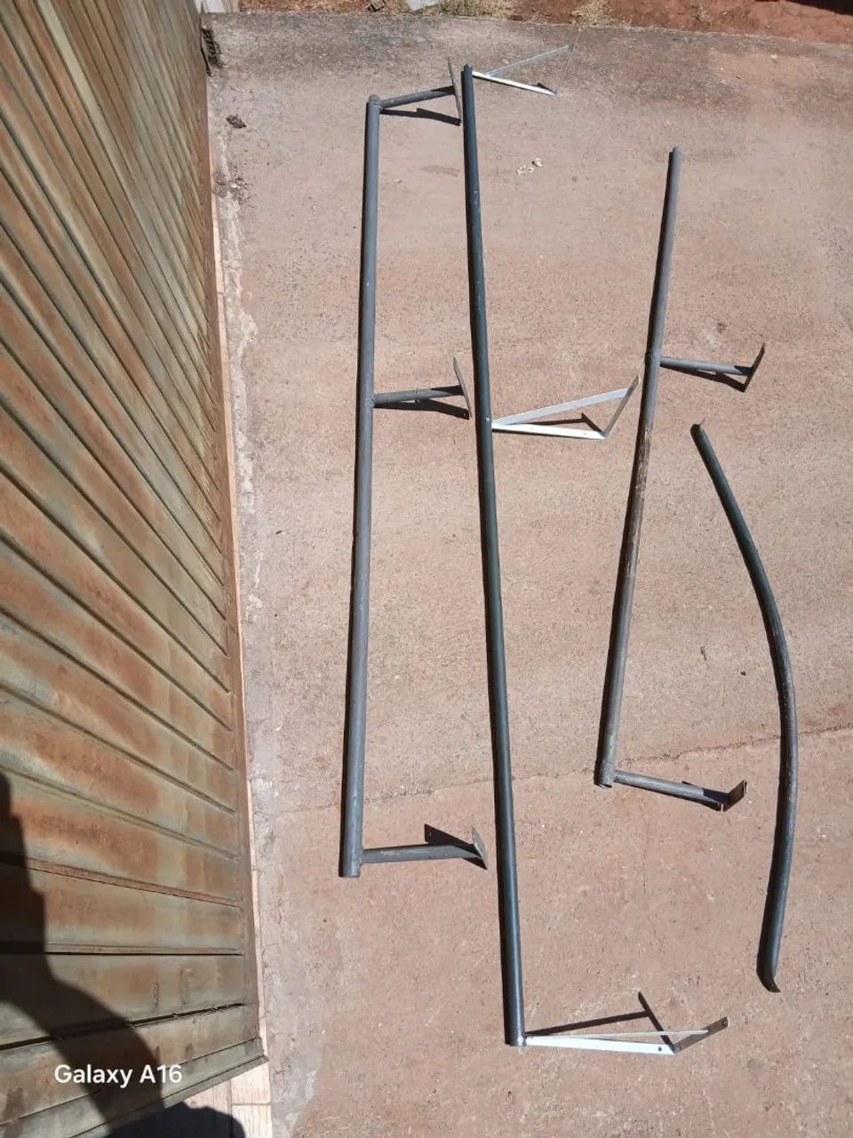 Varal arara de loja