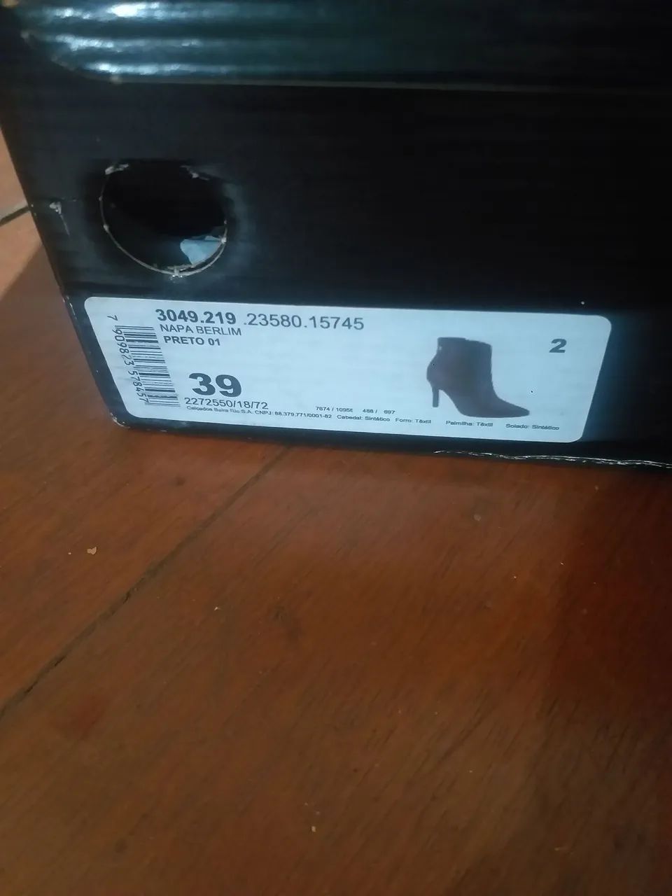 Bota em couro vizzano 38/39 - Foto 4