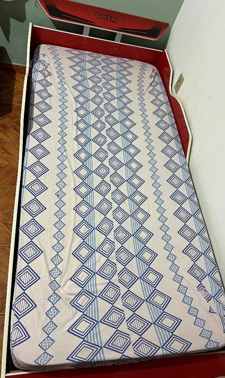 Vendo cama de solteiro infantil  - Foto 2