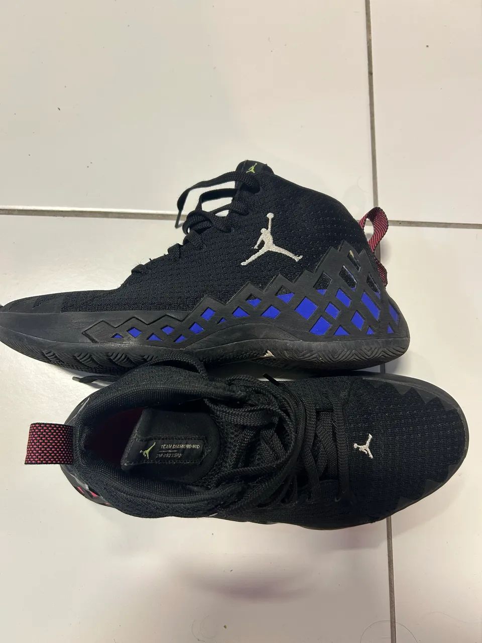 Tênis Air Jordan  - Foto 3