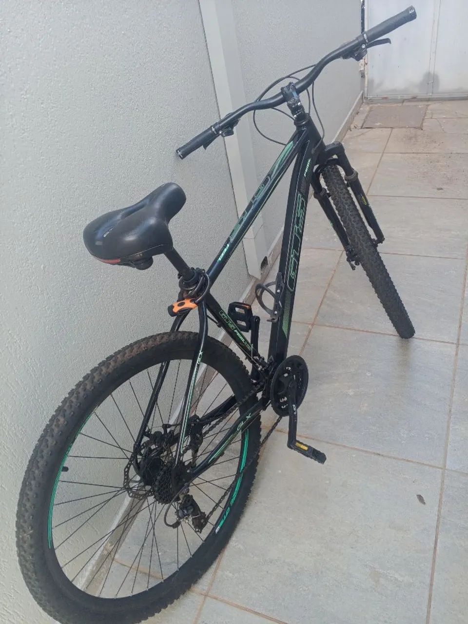 Vendo bicicleta aro 29 - Foto 3