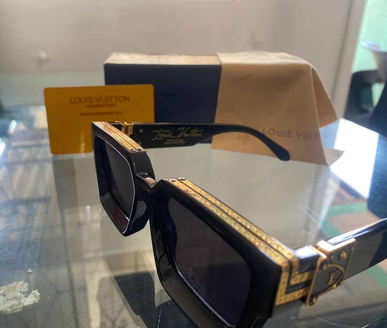 Oculos Luis vuitton - Foto 2