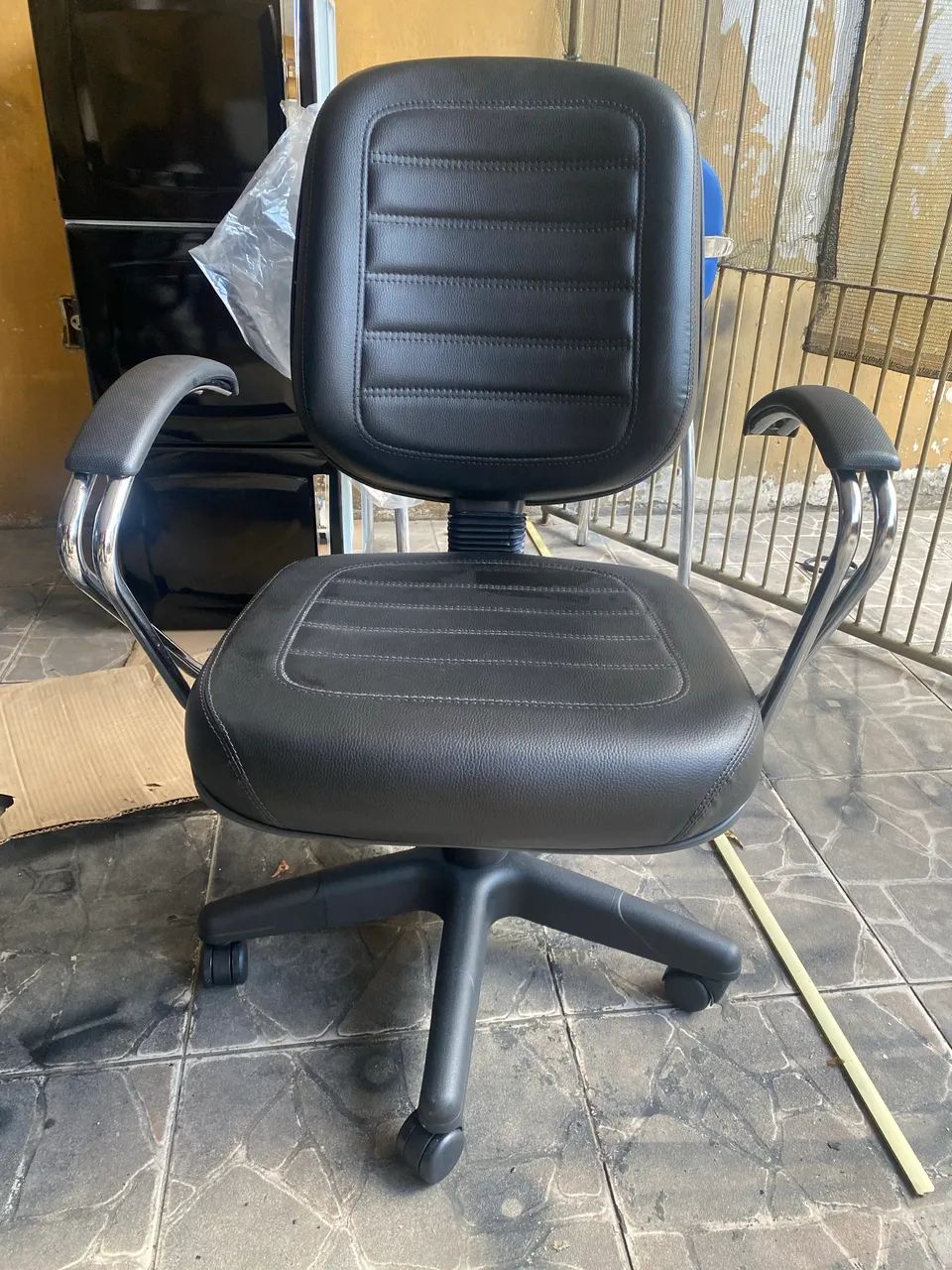 Cadeira diretor gomada - Foto 4