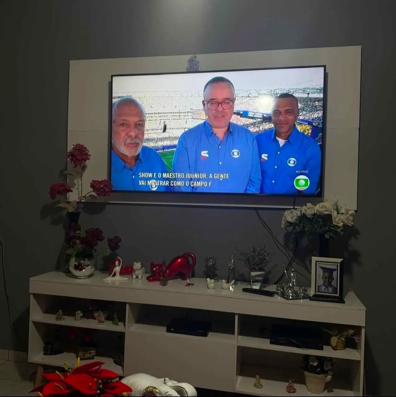 Rack branco com painel