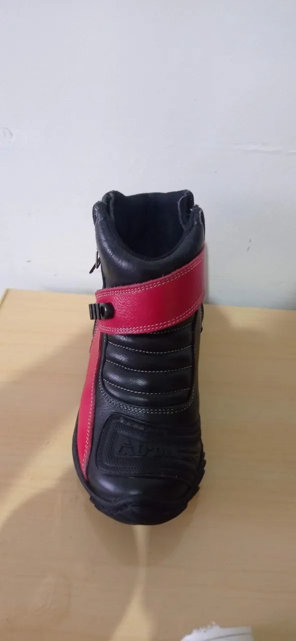 Botas número 35 feminina