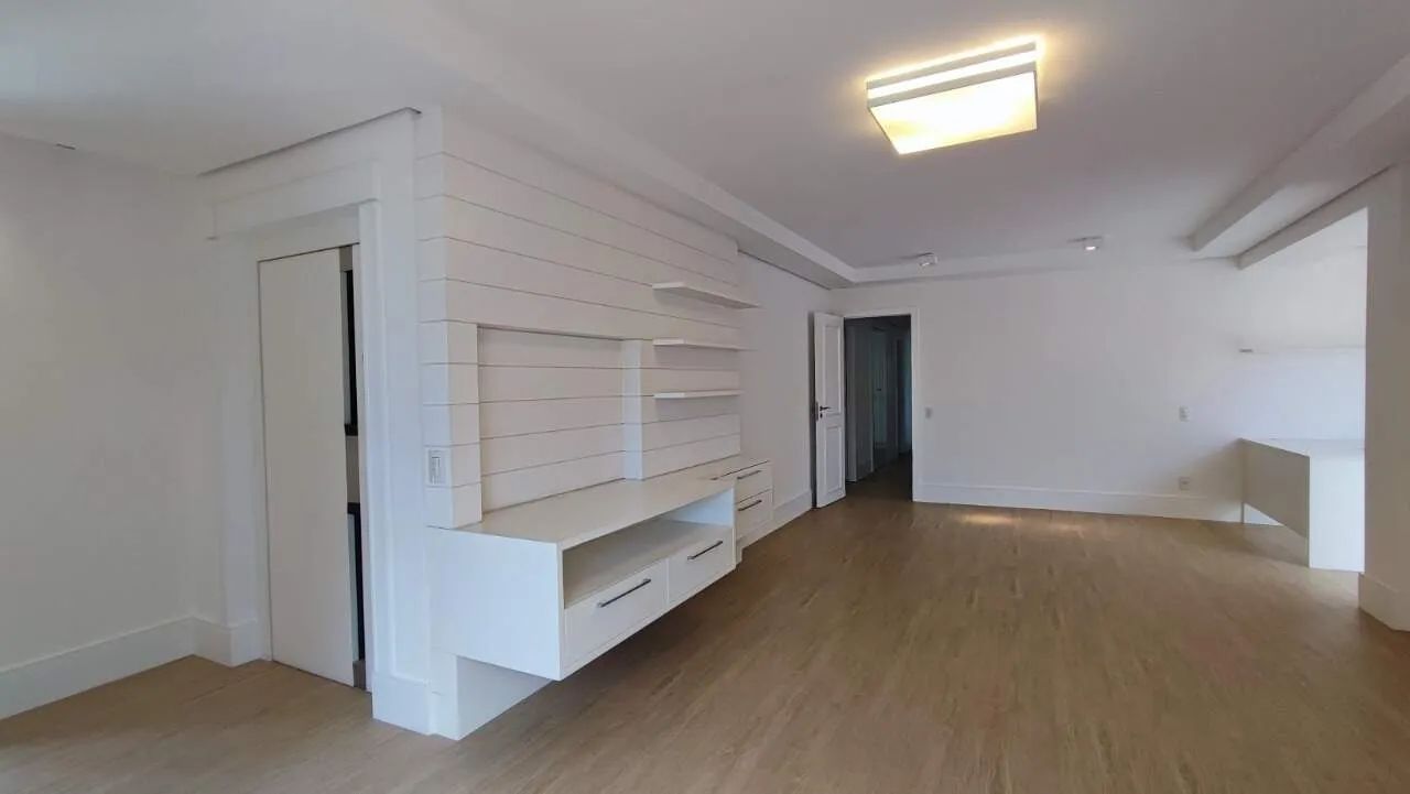 Centro | Apartamento 3 quartos (1 suíte) - Foto 2