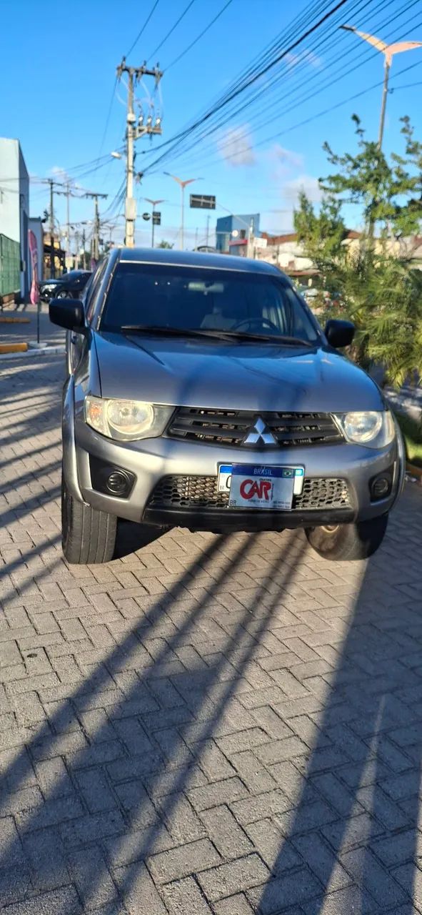 Mitsubishi Triton Triton GLS 2.4 CD 4x4 TB Diesel Aut. 2012