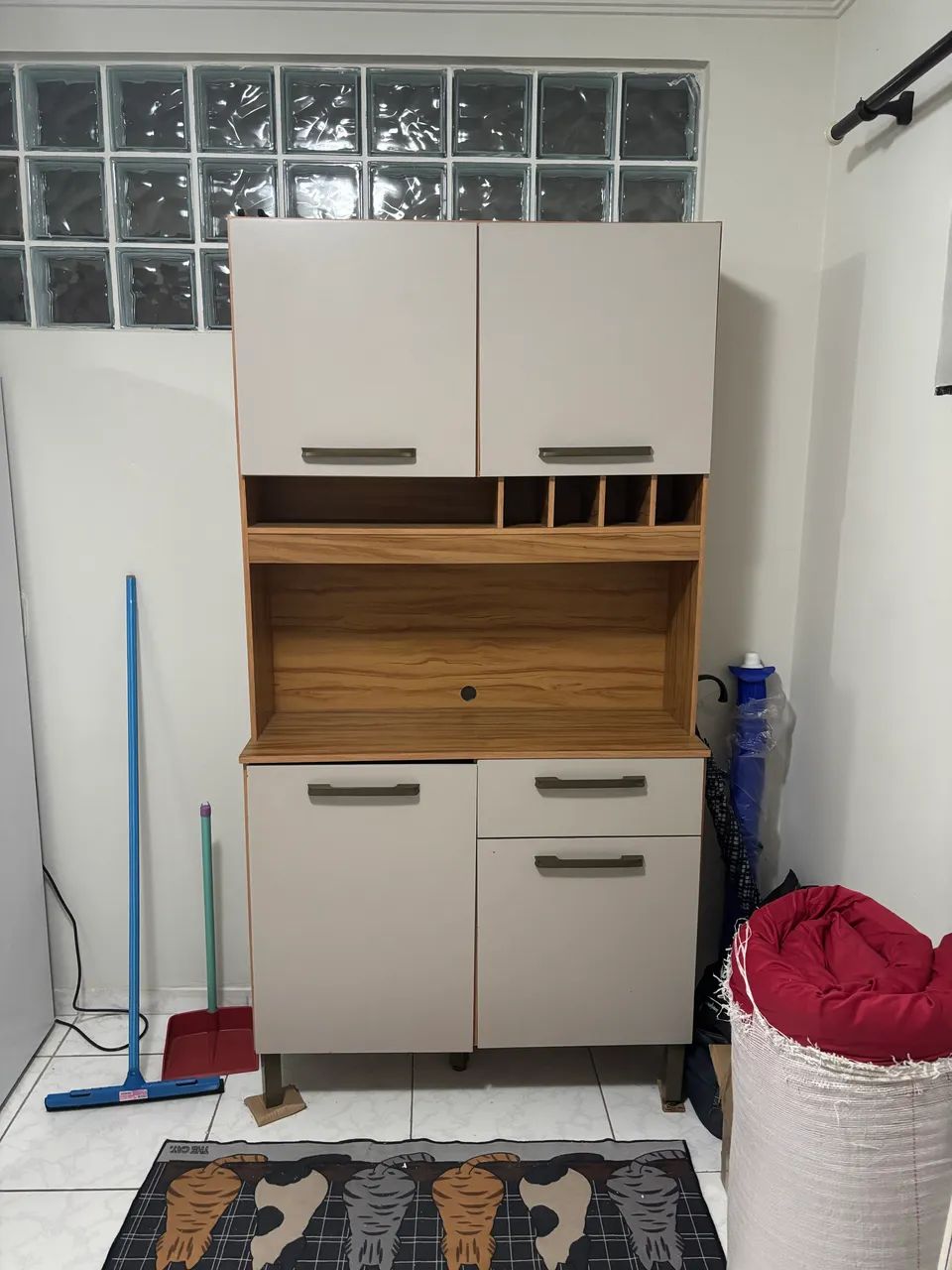 Guarda roupa e armário 