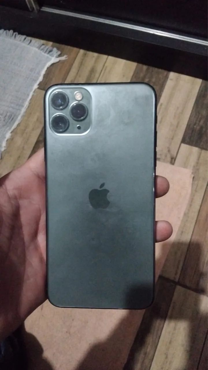 iPhone 11 Pro Max  - Foto 2