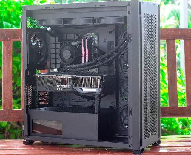 9800X3D - 32GB - RTX 5080 - Foto 5