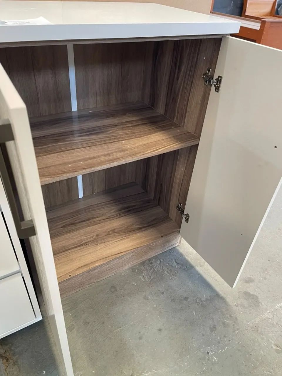 CÔMODA COMPACTA PARA QUARTO R$ 250,00 - Foto 3