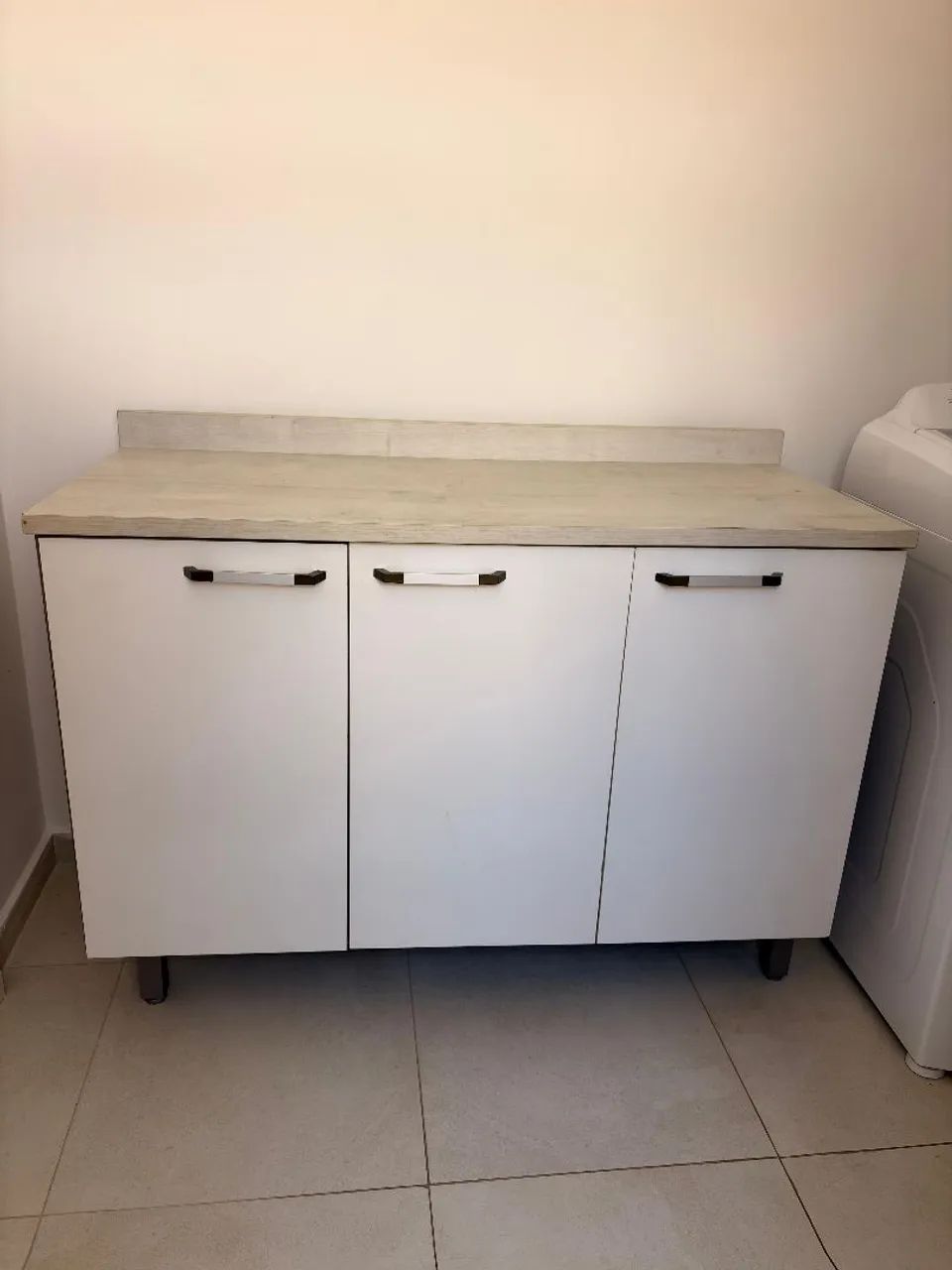Aparador buffet com 3 portas