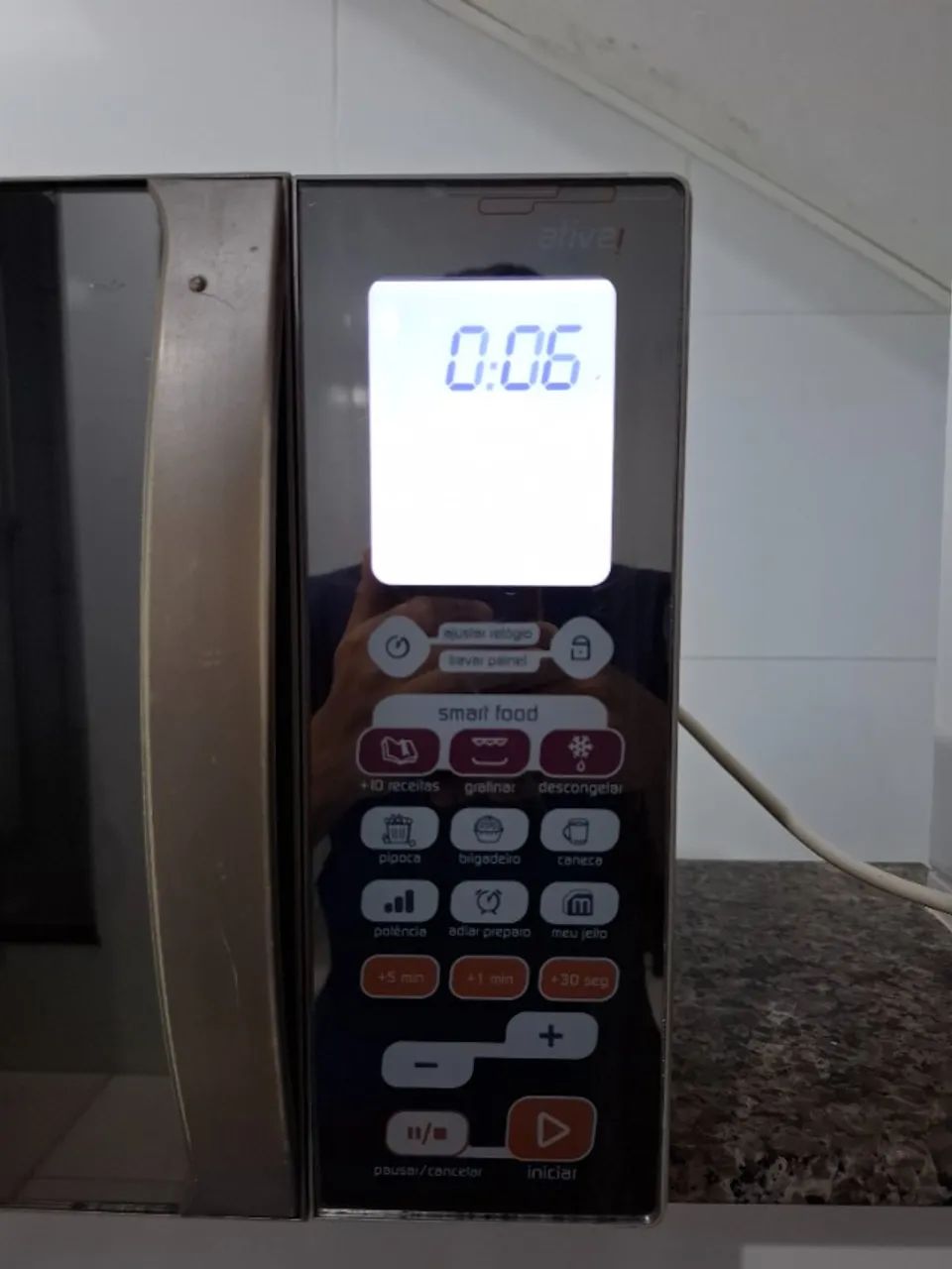 Micro-ondas Espelhado Brastemp 30L - Foto 5