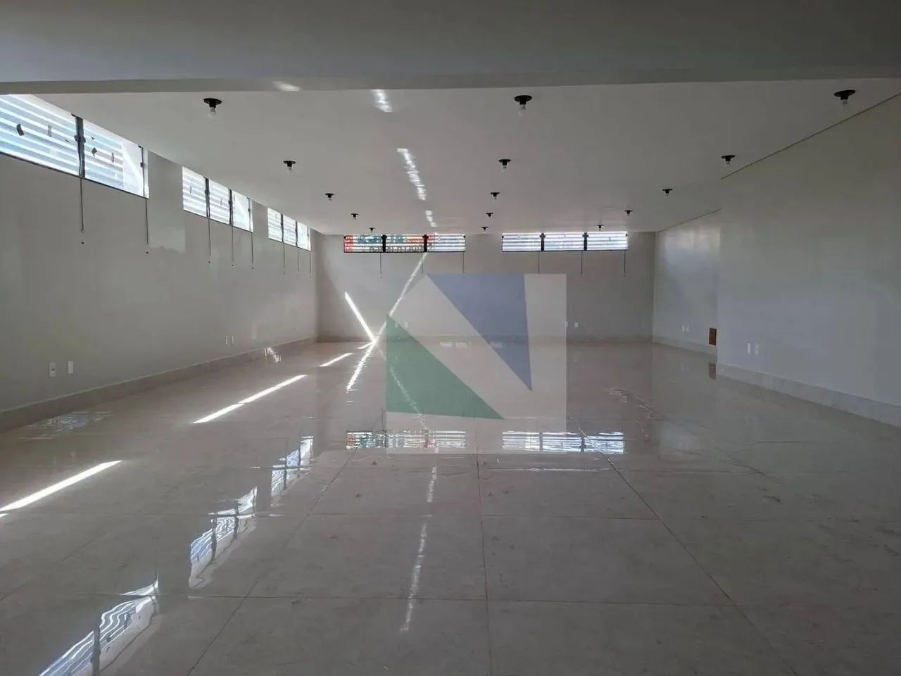 Sobreloja Premium na Quadra 24 Setor Leste Comercial do Gama para alugar, 150 m² por R$ 3. - Foto 3