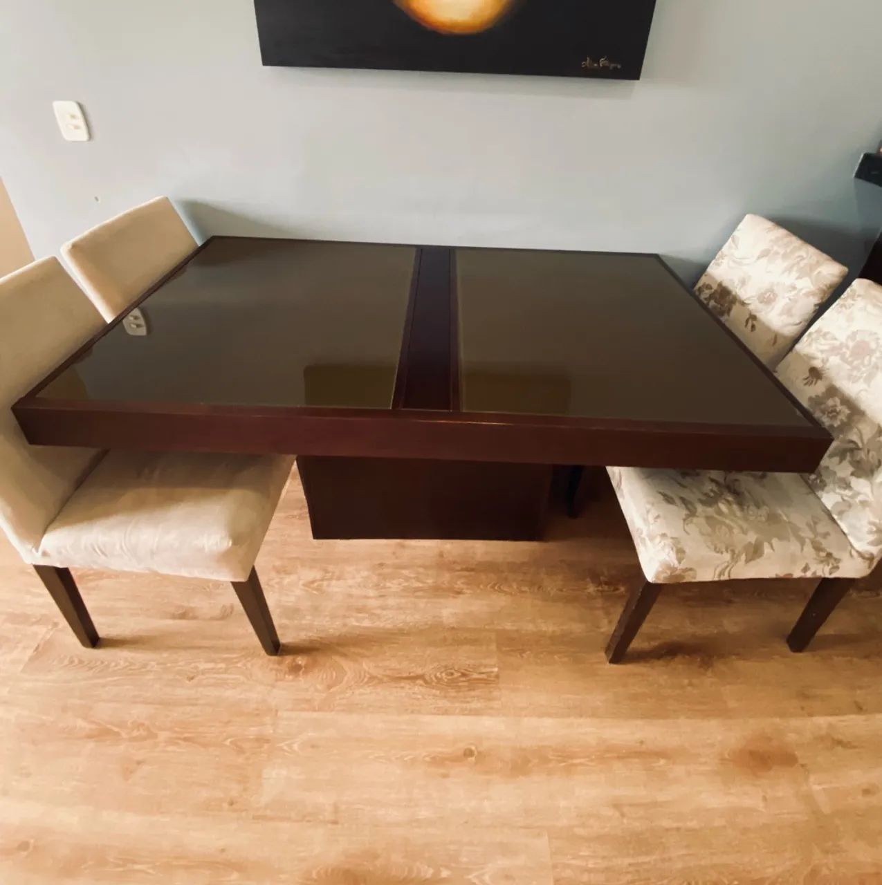 Mesa Extensível de Madeira + 4 Cadeiras  - Foto 2