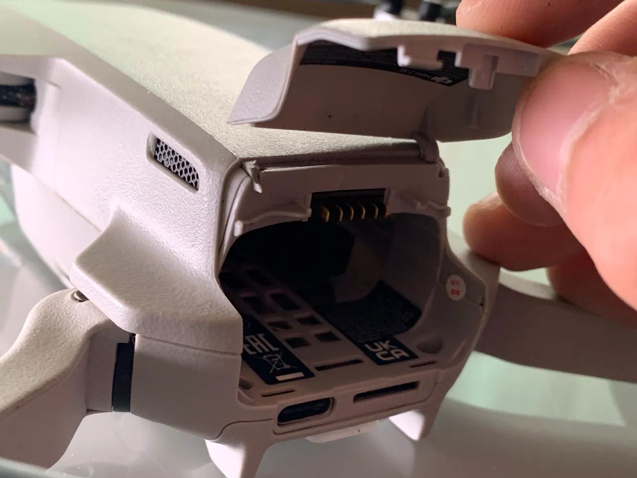 DJI Mini 4K + RC + 2 Baterias + Cartao 64gb - Foto 2