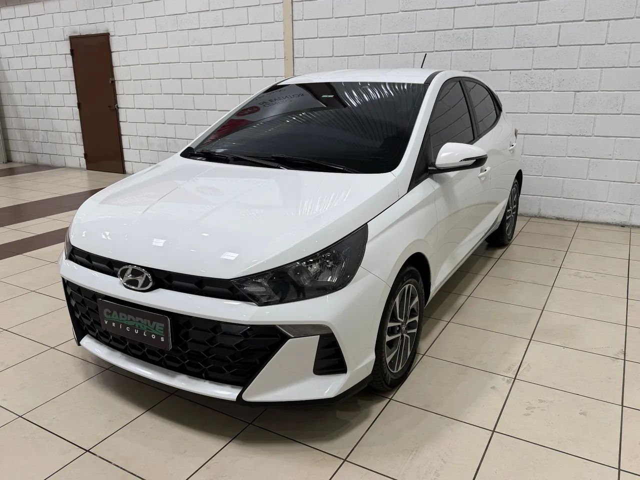Hyundai HB20 Limited 1.0 Flex 12V Mec. 2024 - Foto 3