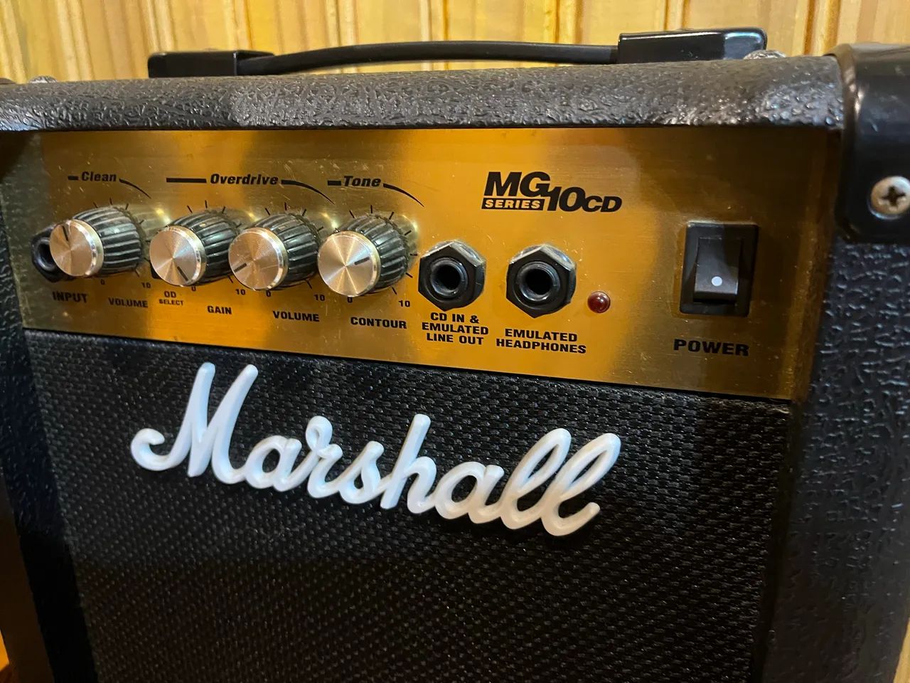 Amplificador Marshall Mg10