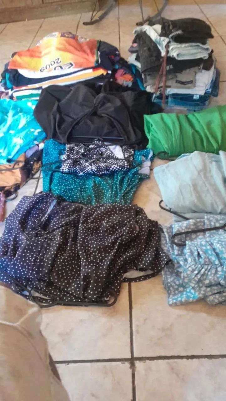 Roupas pra bazar  - Foto 3