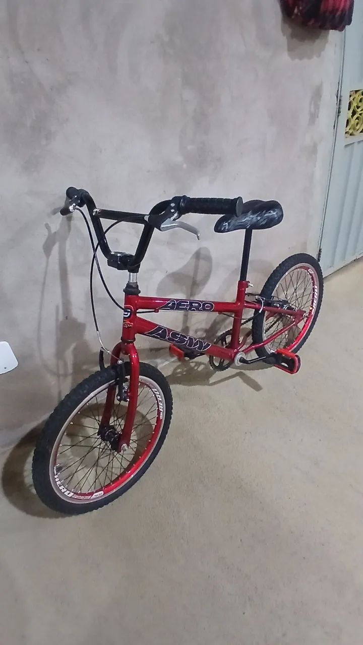 Vendo Bicicleta aro 20 - Foto 2