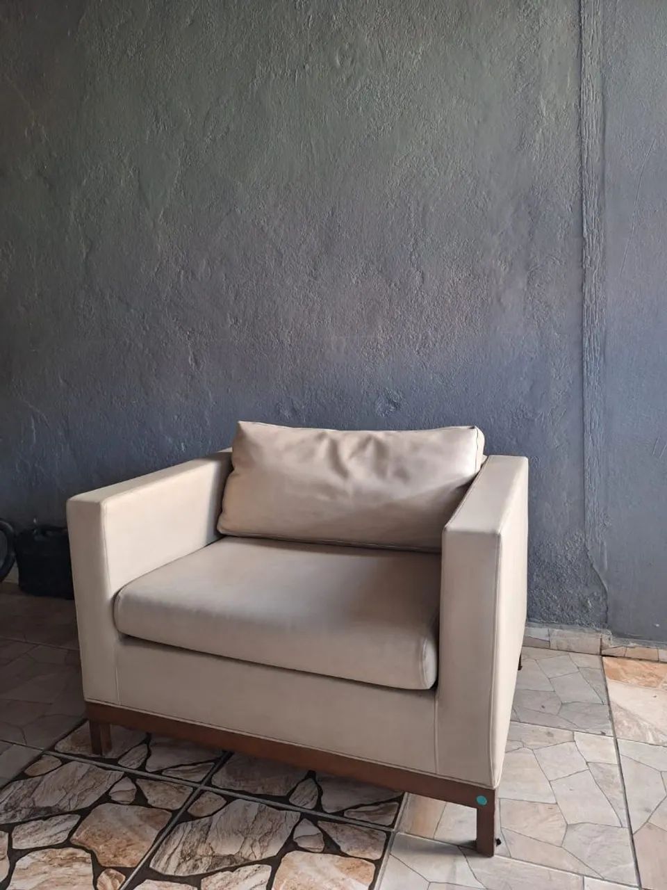 Poltrona em corino Bege - Foto 5