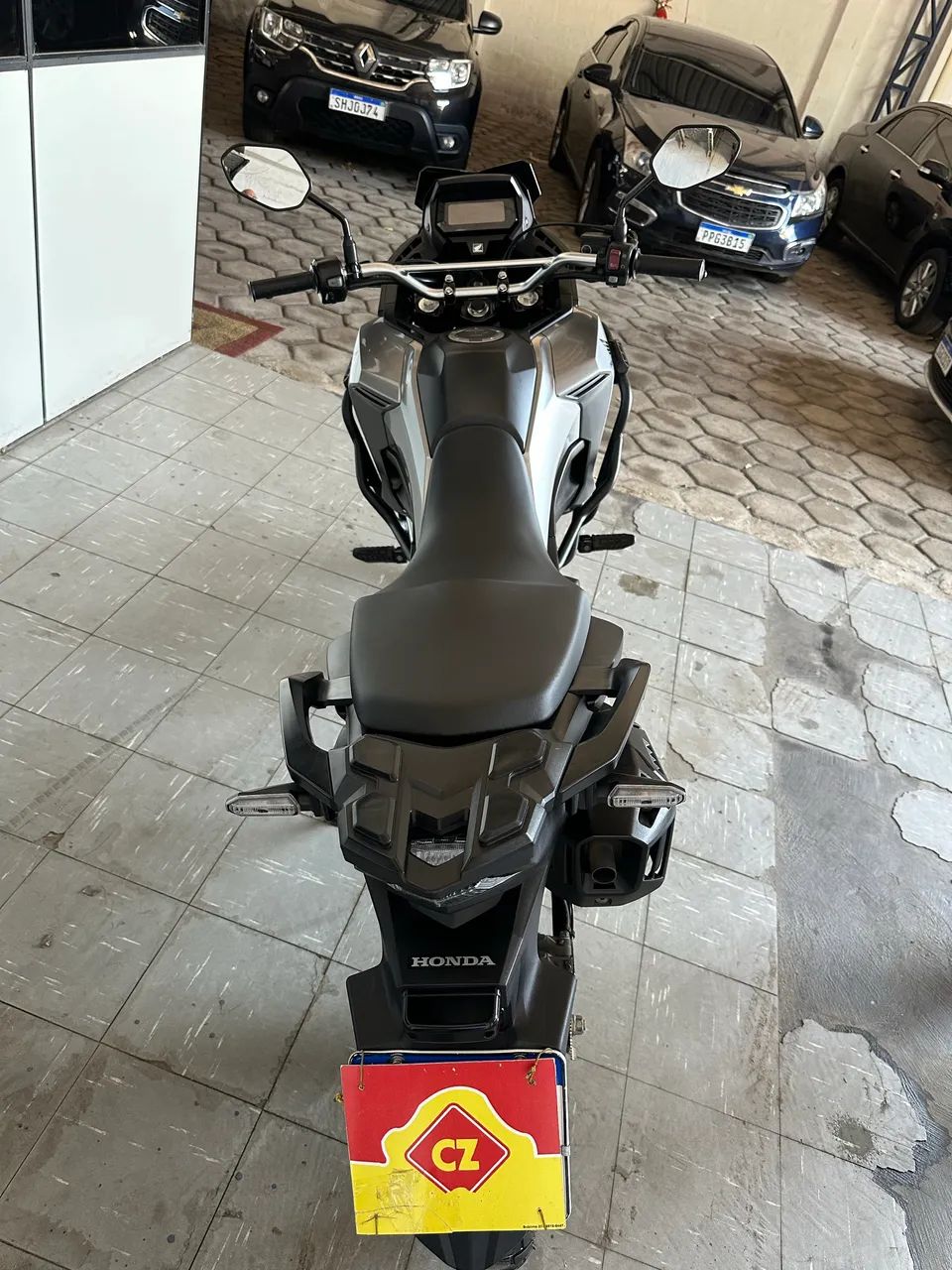 SAHARA 300 ABS 2025 - Foto 4